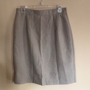 EUC skirt size 16